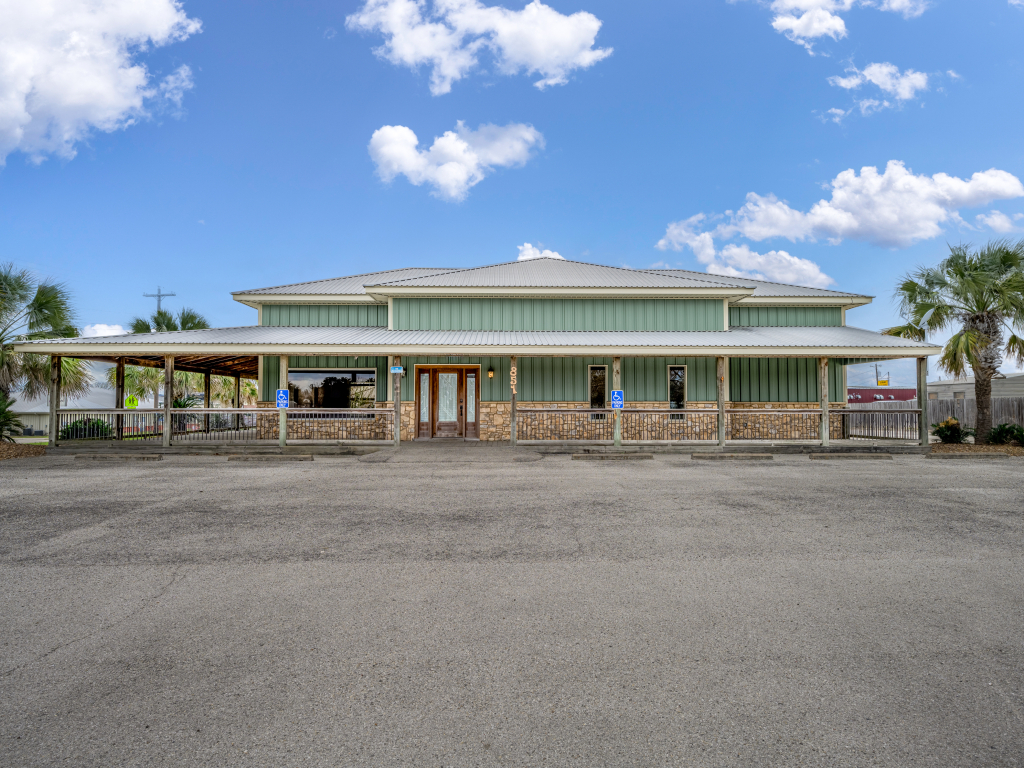 851 E. Travis St.